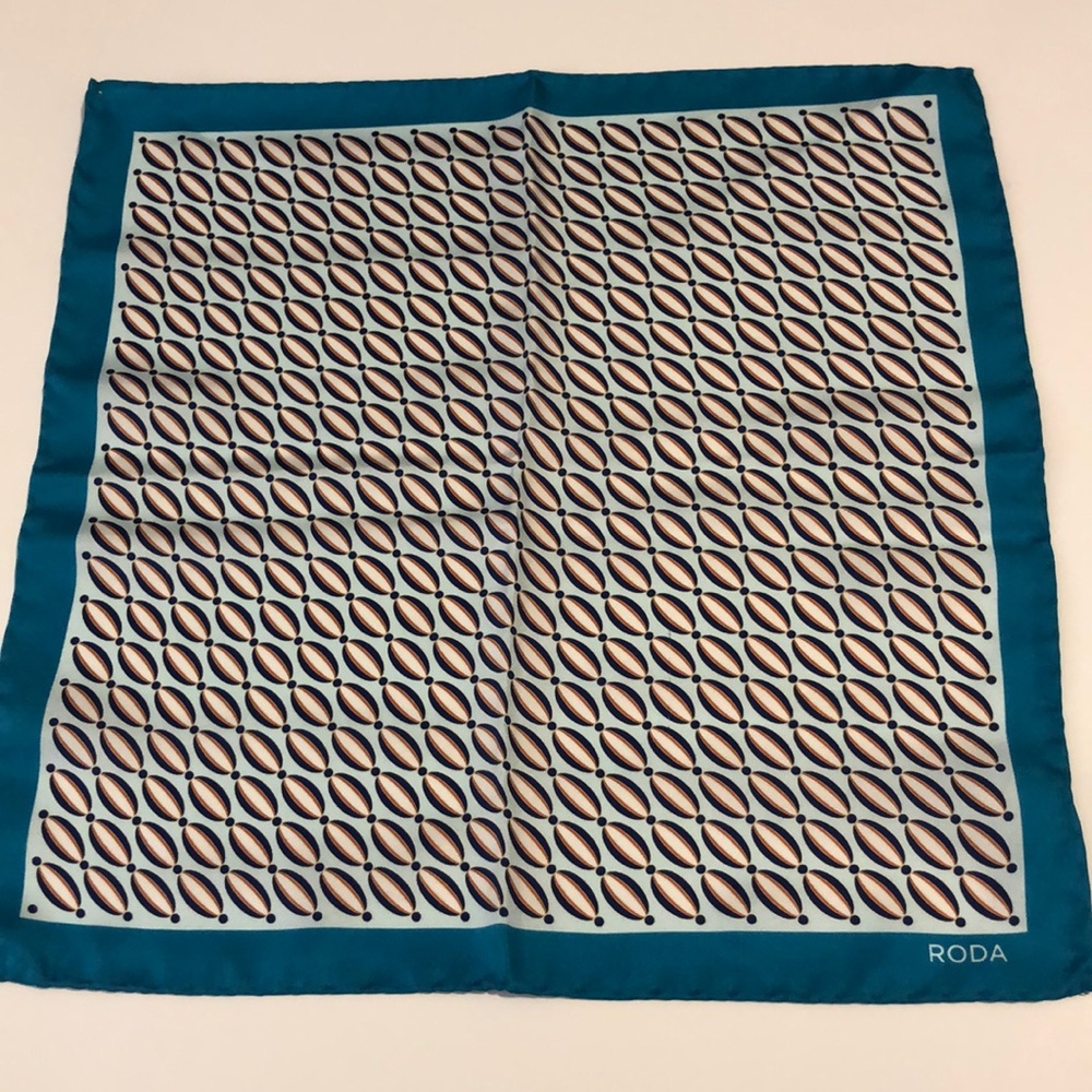 RODA Italian Pocket Square/ MENS